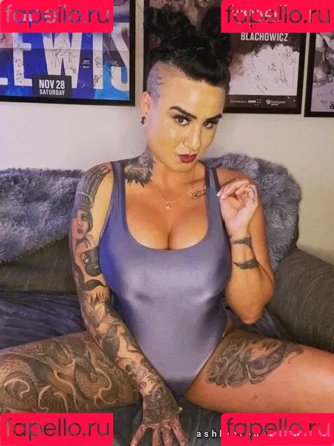 Ashlee Evans-Smith Onlyfans Photo Gallery 