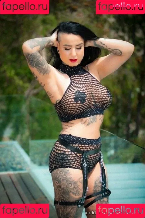 Ashlee Evans-Smith Onlyfans Photo Gallery 