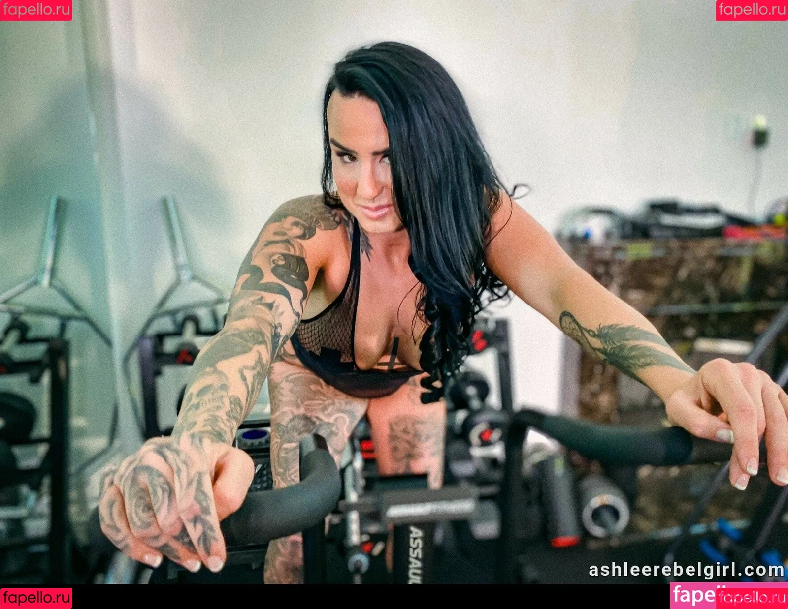 Ashlee Evans-Smith Onlyfans Photo Gallery 