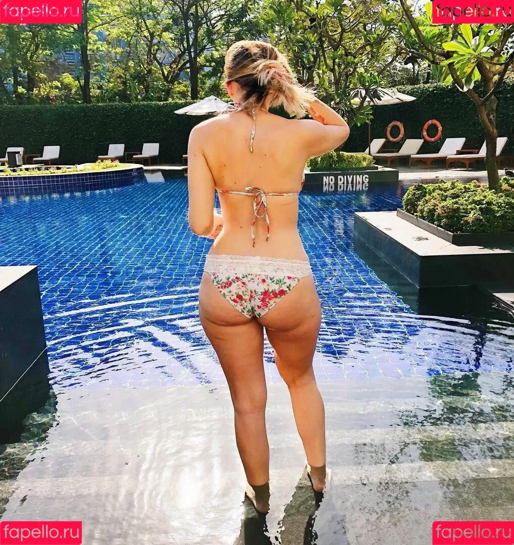 Gabbie Hanna Onlyfans Photo Gallery 