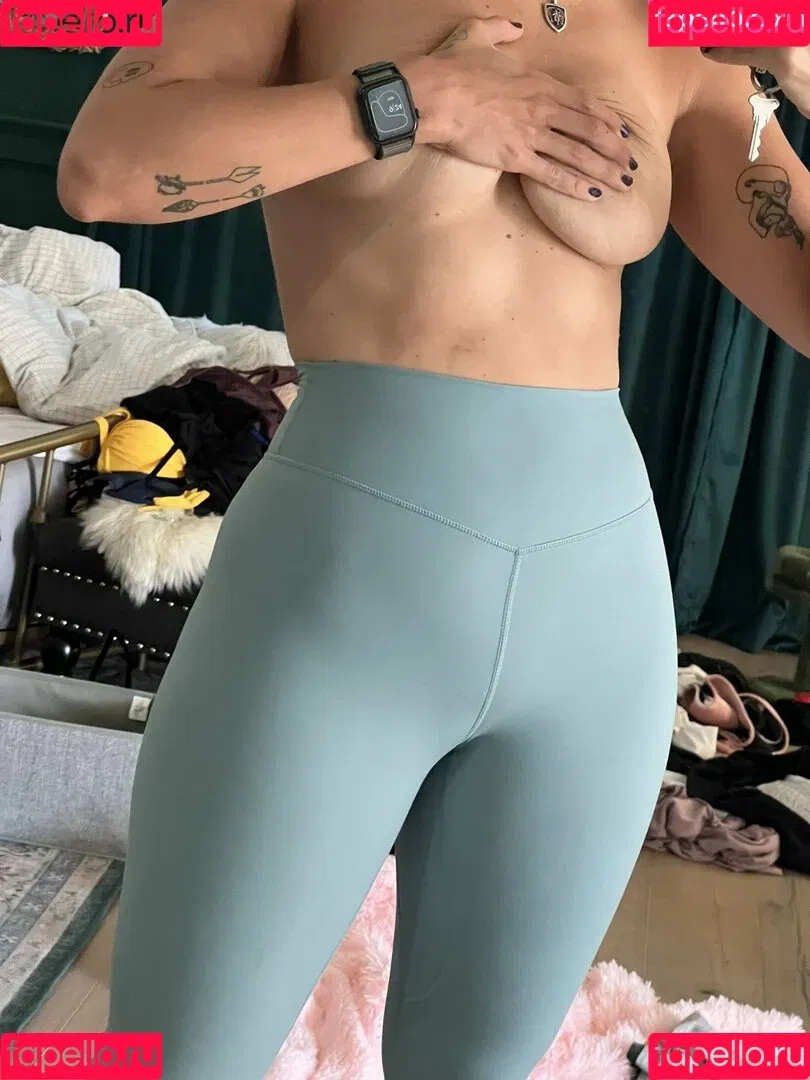 Gabbie Hanna Onlyfans Photo Gallery 