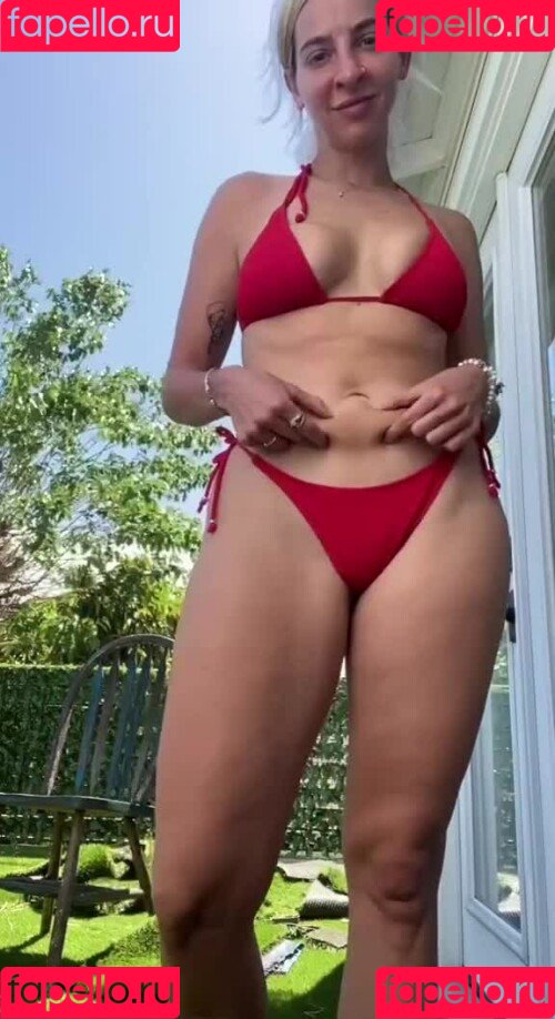 Gabbie Hanna Onlyfans Photo Gallery 