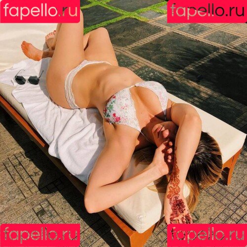 Gabbie Hanna Onlyfans Photo Gallery 