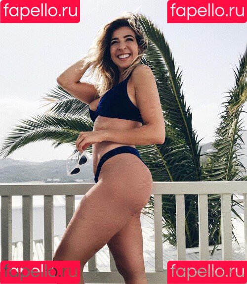 Gabbie Hanna Onlyfans Photo Gallery 