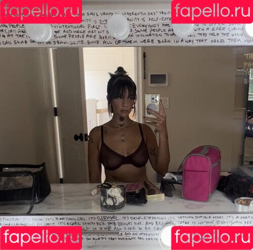 Gabbie Hanna Onlyfans Photo Gallery 