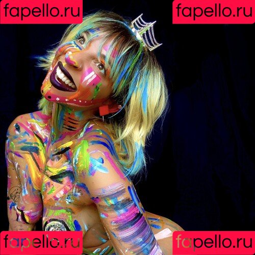 Gabbie Hanna Onlyfans Photo Gallery 