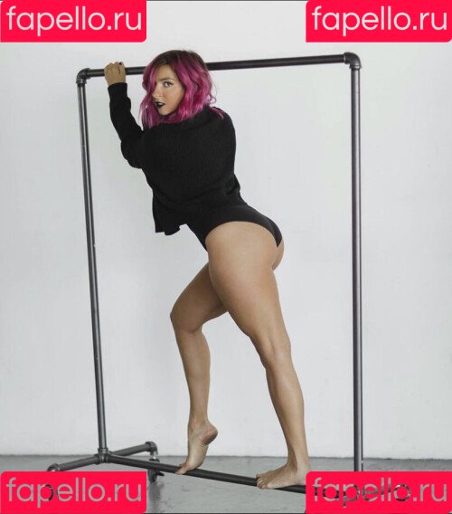 Gabbie Hanna Onlyfans Photo Gallery 