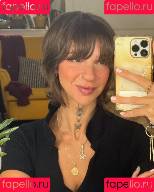 Gabbie Hanna Onlyfans Photo Gallery 