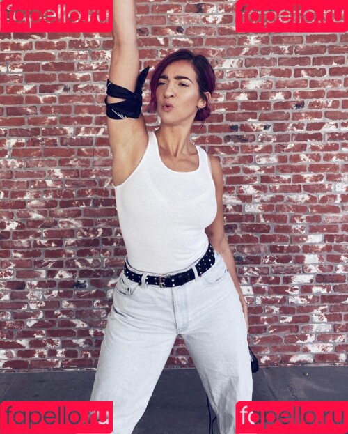 Gabbie Hanna Onlyfans Photo Gallery 