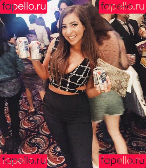 Gabbie Hanna Onlyfans Photo Gallery 