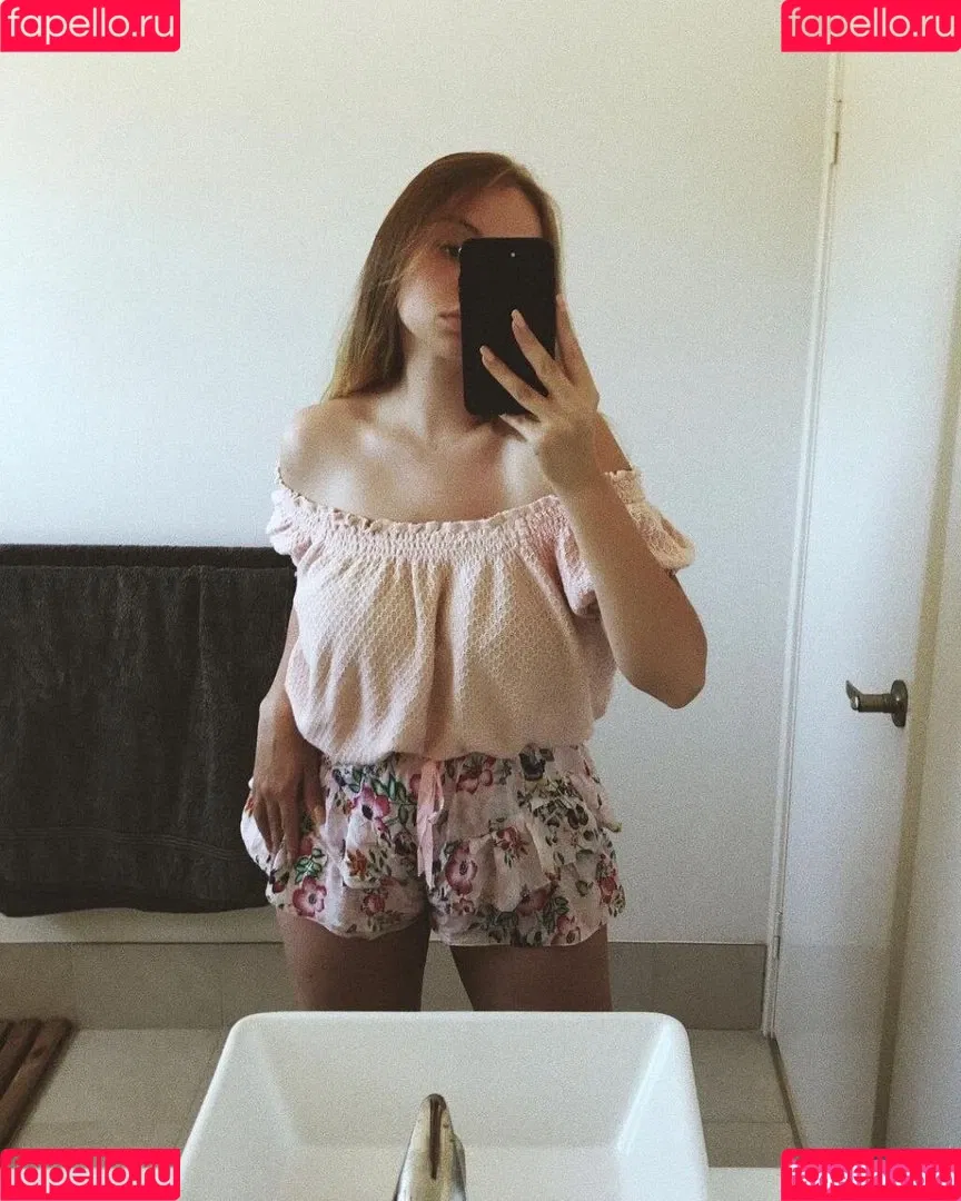Madison Mclachlan Onlyfans Photo Gallery 