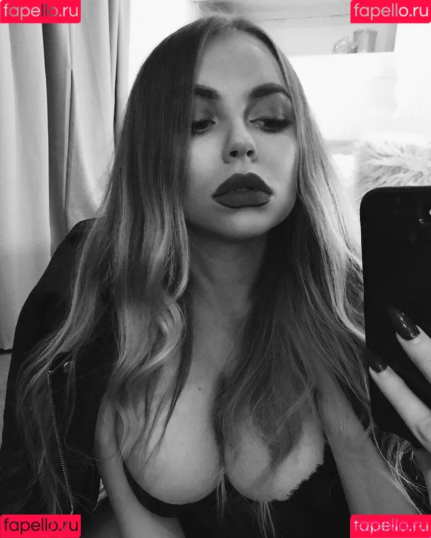 Madison Mclachlan Onlyfans Photo Gallery 