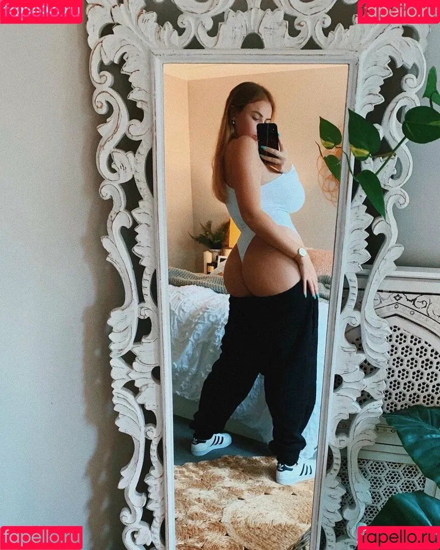 Madison Mclachlan Onlyfans Photo Gallery 