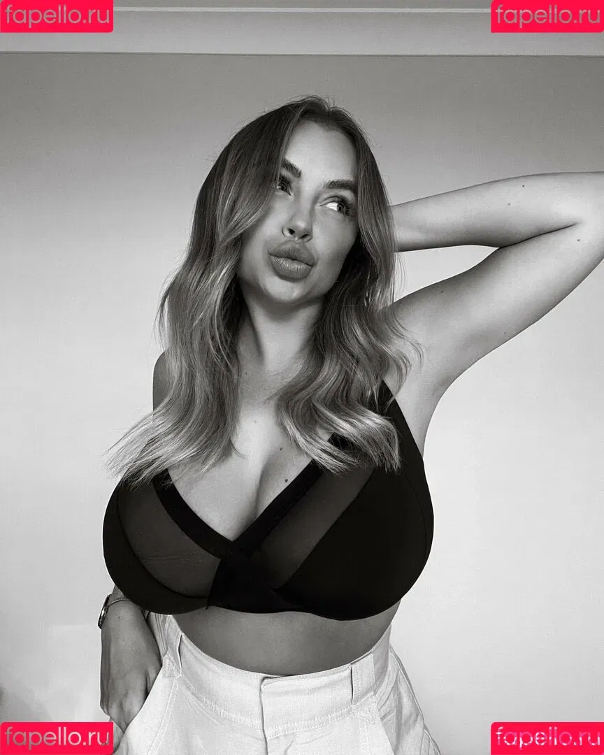Madison Mclachlan Onlyfans Photo Gallery 