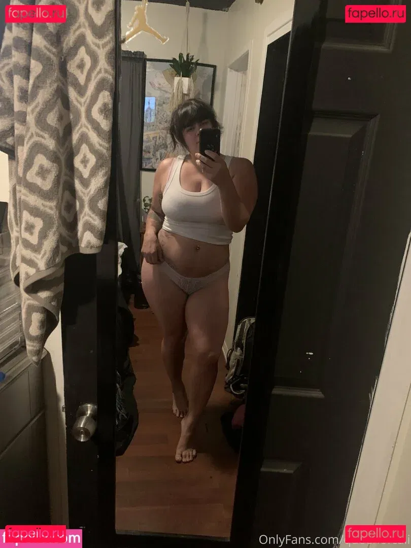 queenofcali Onlyfans Photo Gallery 