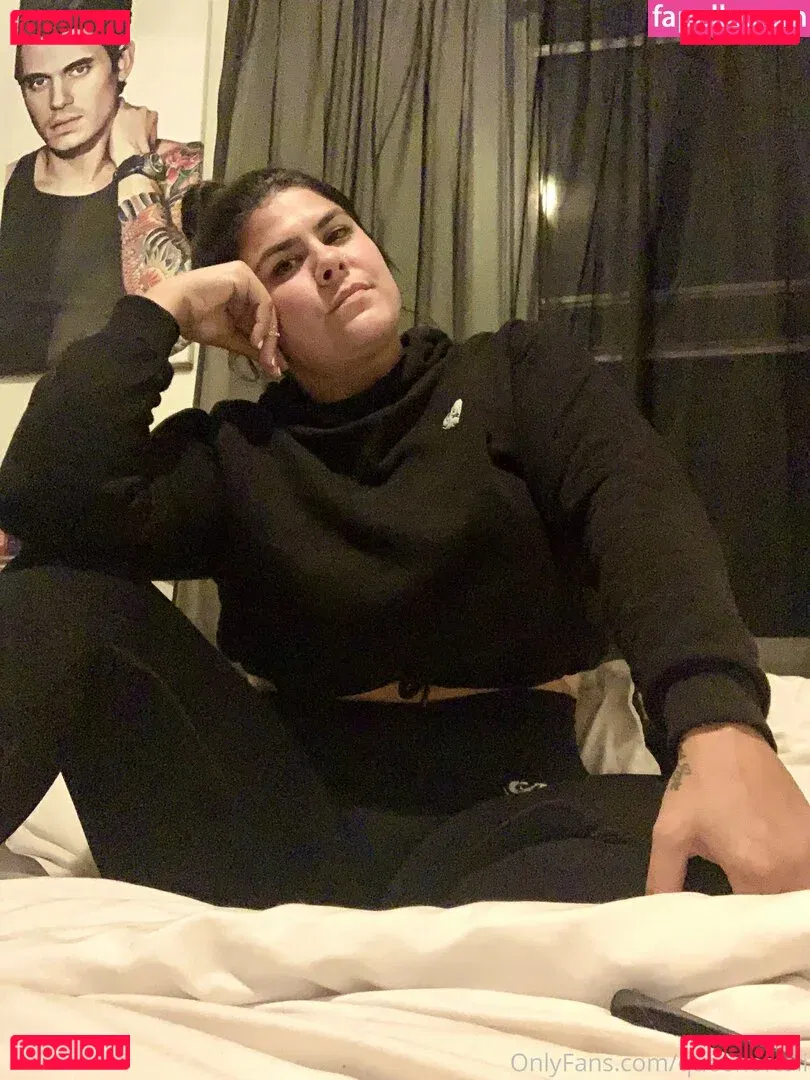 queenofcali Onlyfans Photo Gallery 