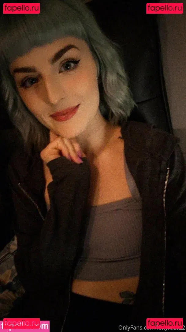 Kitty_Cass_ Onlyfans Photo Gallery 