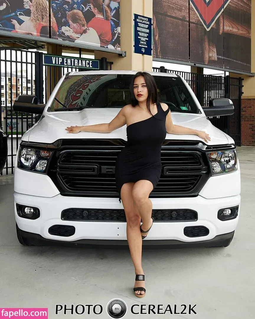 Meli Kissmyspickass Onlyfans Photo Gallery 