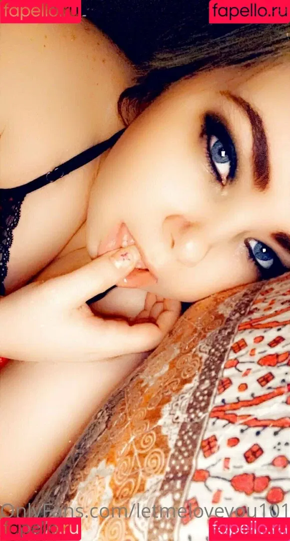 lovegiantess Onlyfans Photo Gallery 