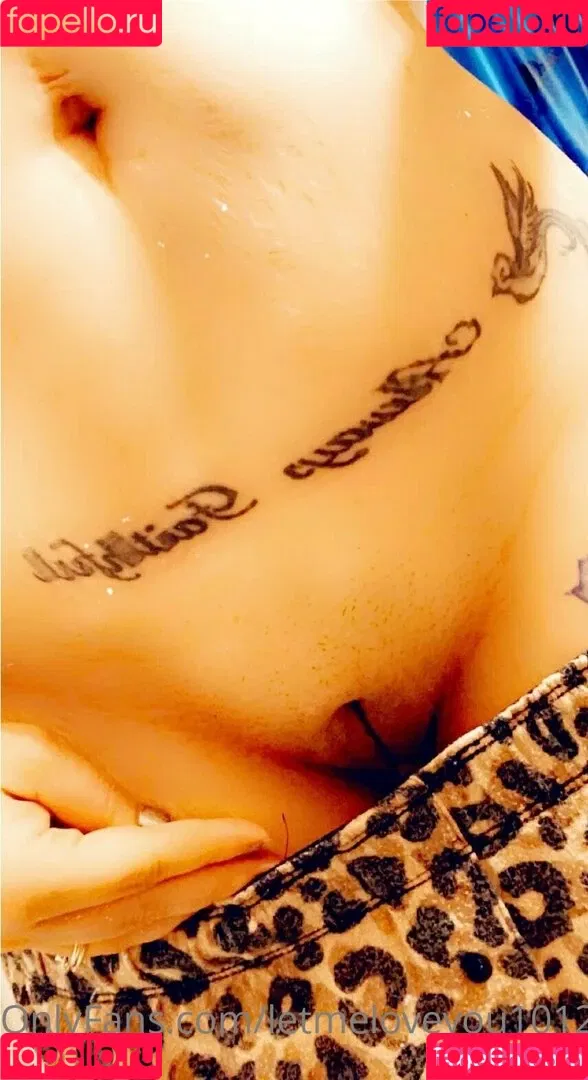 lovegiantess Onlyfans Photo Gallery 