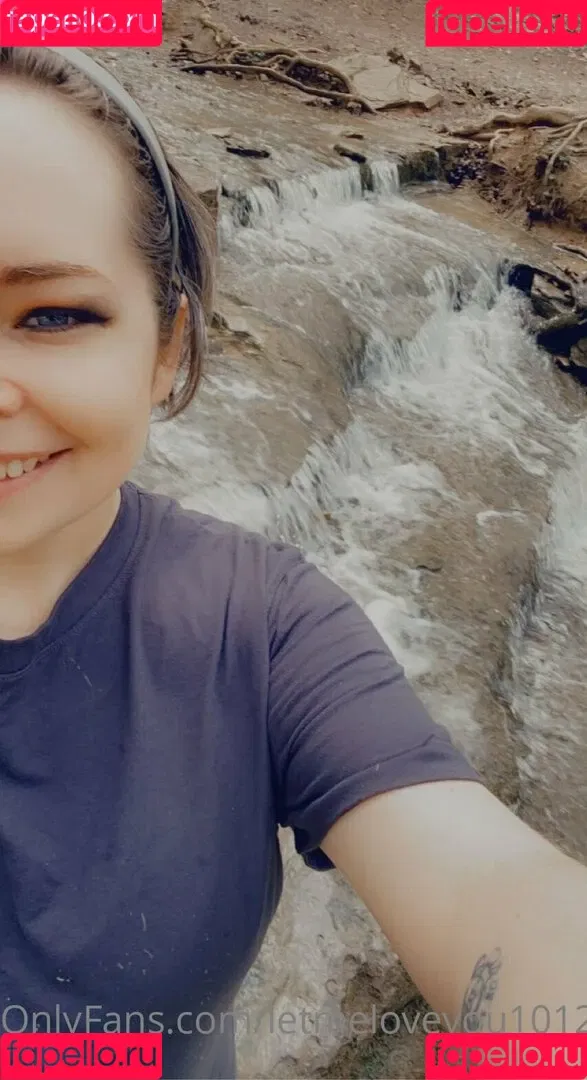 lovegiantess Onlyfans Photo Gallery 