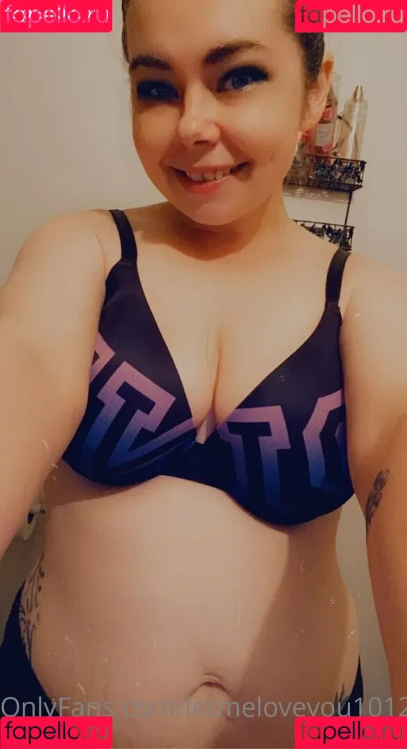 lovegiantess Onlyfans Photo Gallery 