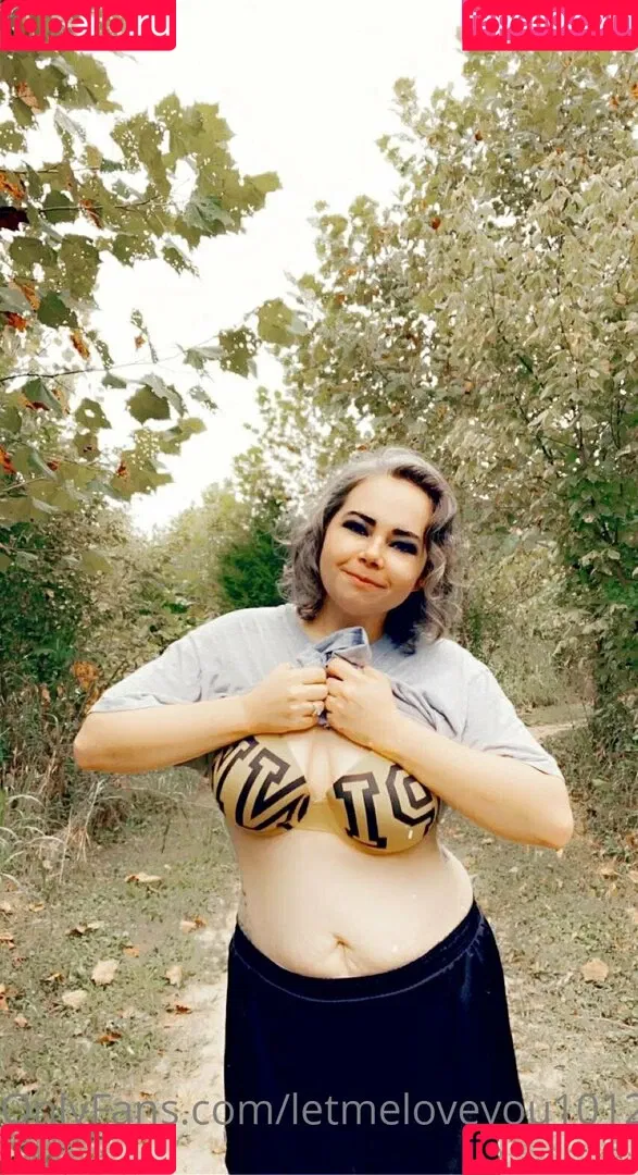 lovegiantess Onlyfans Photo Gallery 