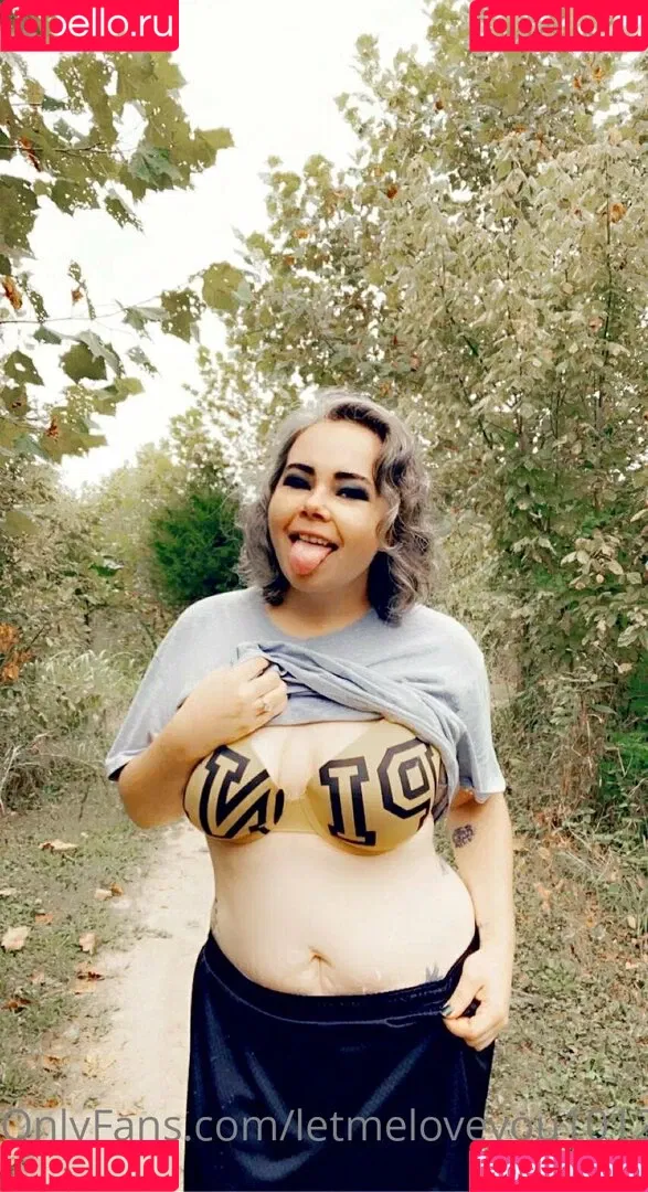 lovegiantess Onlyfans Photo Gallery 
