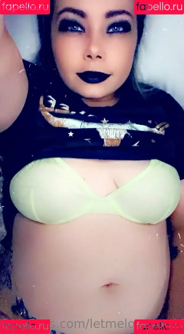 lovegiantess Onlyfans Photo Gallery 