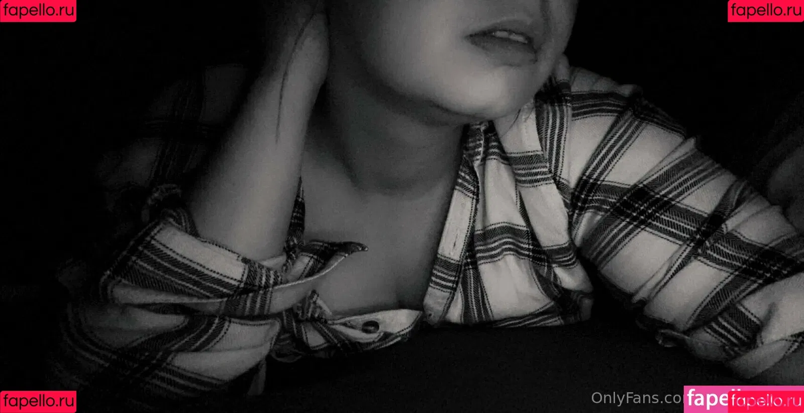lovegiantess Onlyfans Photo Gallery 