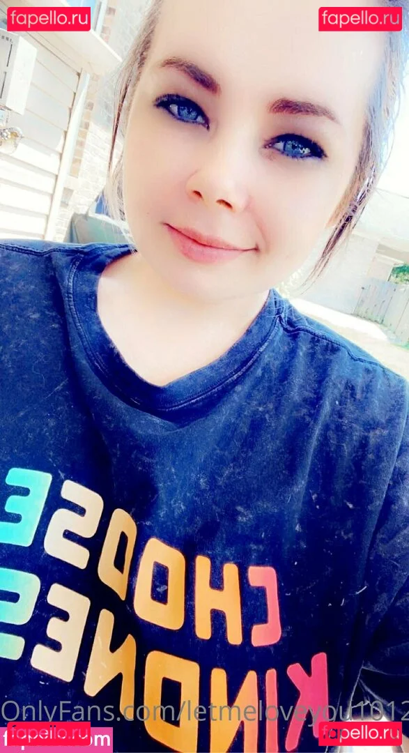 lovegiantess Onlyfans Photo Gallery 