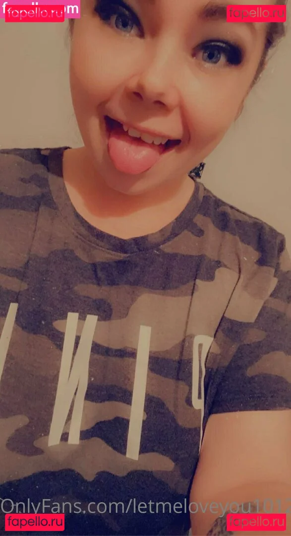 lovegiantess Onlyfans Photo Gallery 