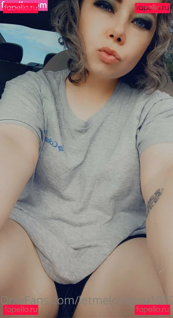 lovegiantess Onlyfans Photo Gallery 