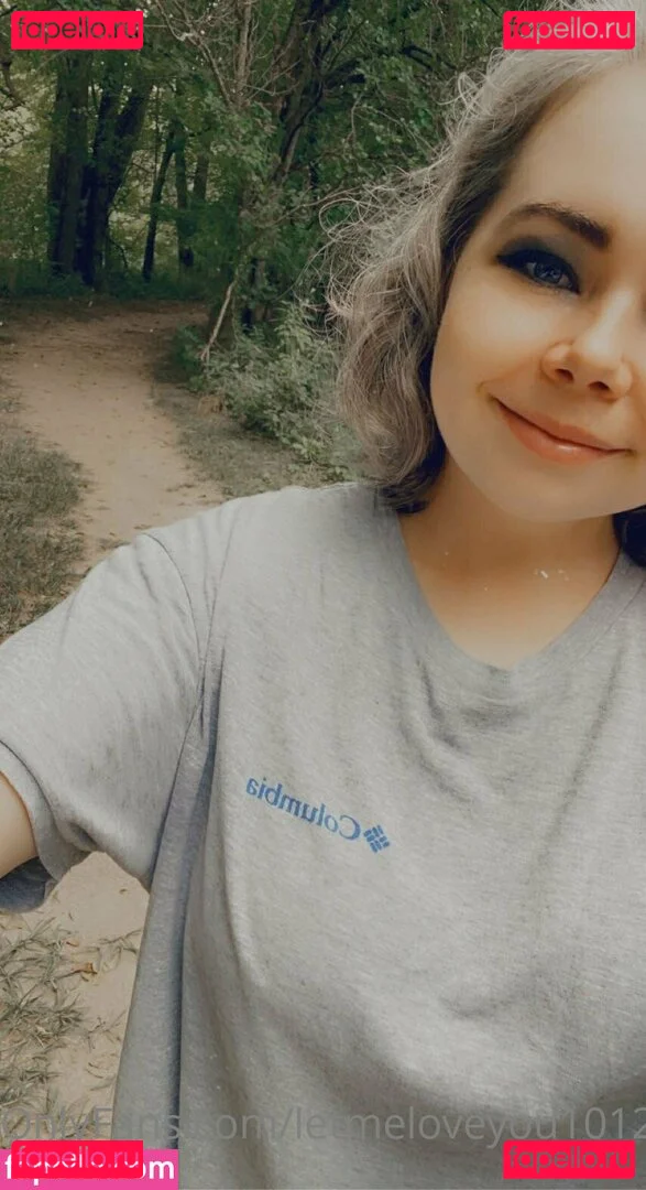 lovegiantess Onlyfans Photo Gallery 