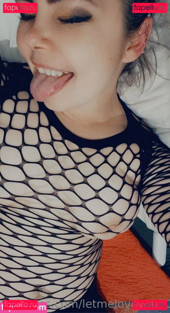 lovegiantess Onlyfans Photo Gallery 