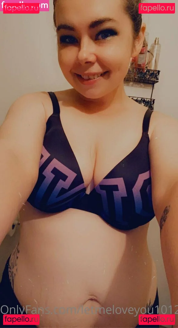 lovegiantess Onlyfans Photo Gallery 