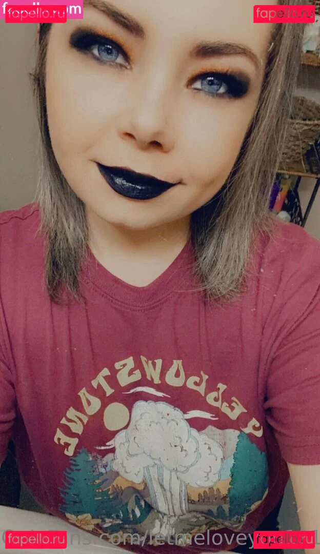 lovegiantess Onlyfans Photo Gallery 