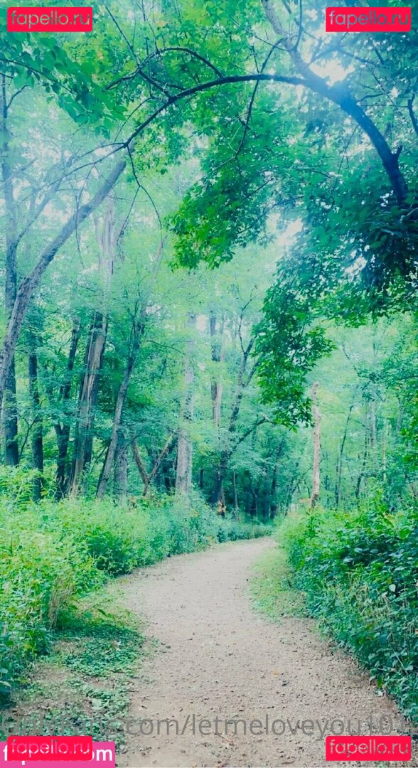 lovegiantess Onlyfans Photo Gallery 