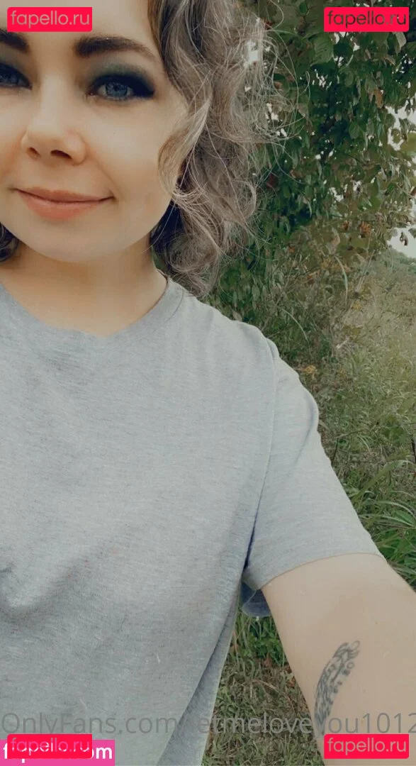 lovegiantess Onlyfans Photo Gallery 