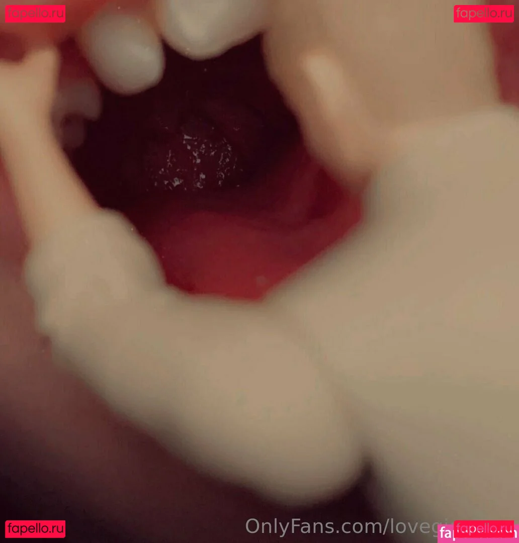 lovegiantess Onlyfans Photo Gallery 