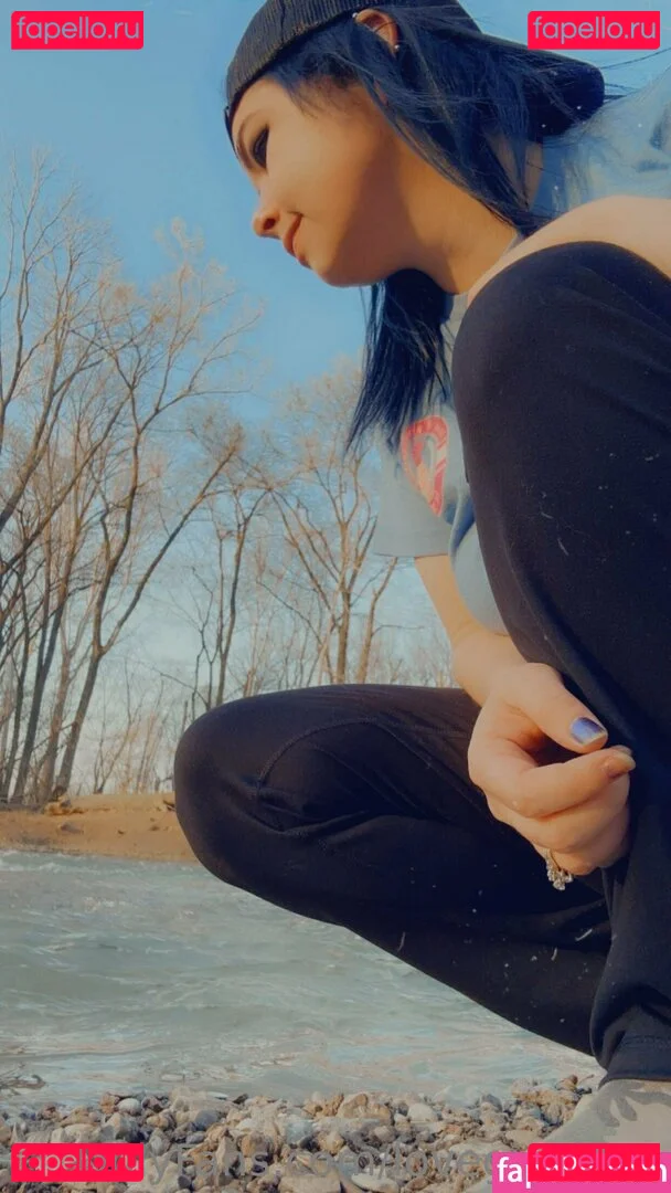 lovegiantess Onlyfans Photo Gallery 