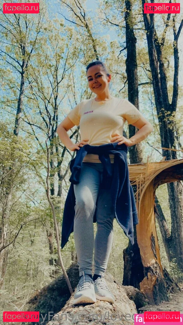 lovegiantess Onlyfans Photo Gallery 