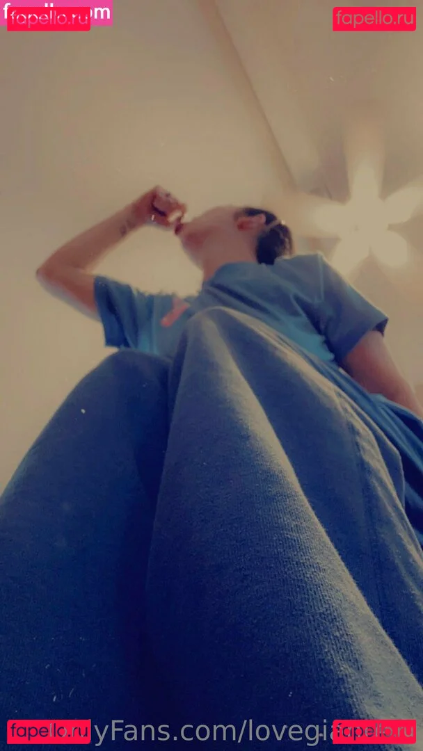 lovegiantess Onlyfans Photo Gallery 