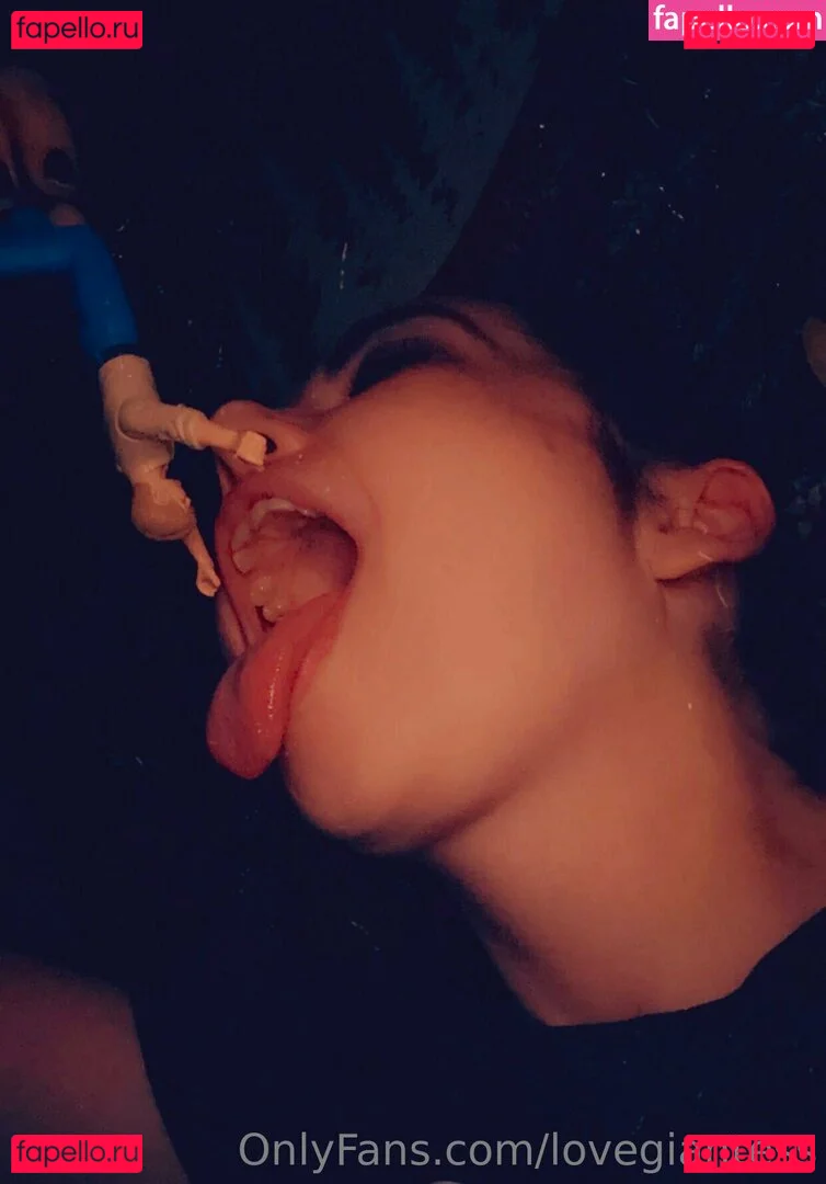 lovegiantess Onlyfans Photo Gallery 