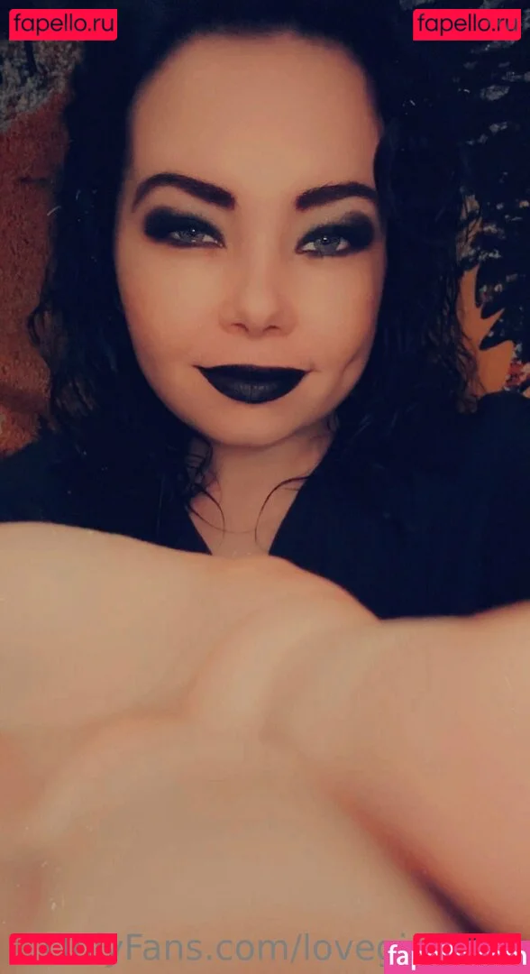 lovegiantess Onlyfans Photo Gallery 