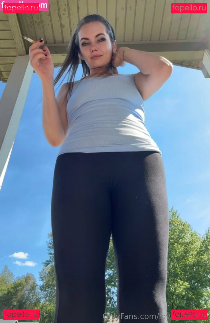lovegiantess Onlyfans Photo Gallery 