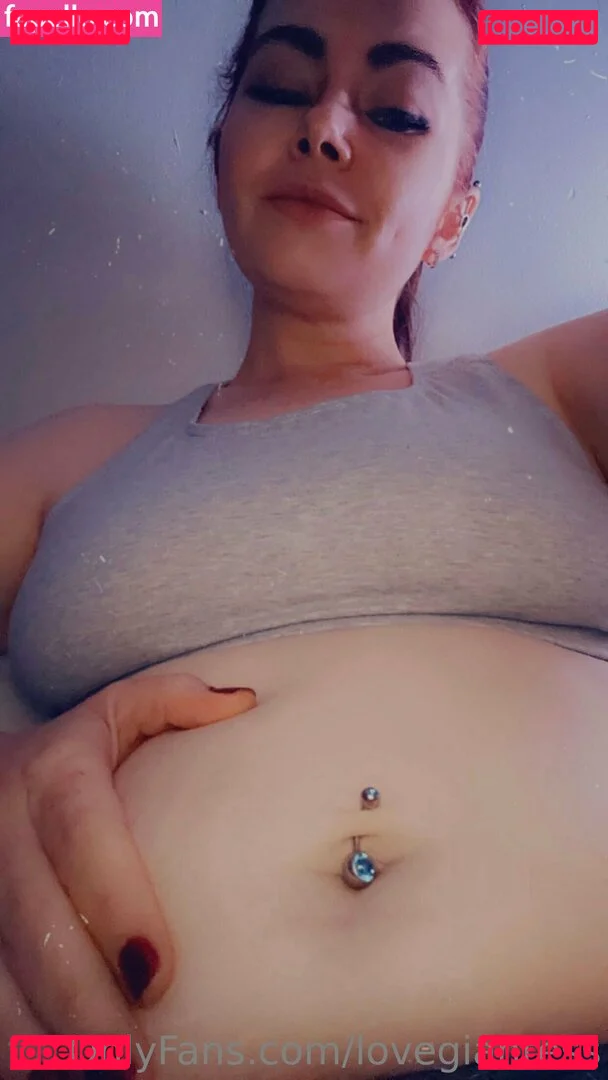 lovegiantess Onlyfans Photo Gallery 