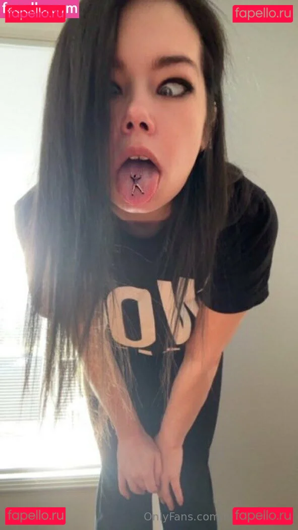 lovegiantess Onlyfans Photo Gallery 