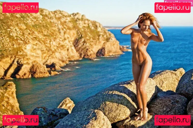 Reby Sky Onlyfans Photo Gallery 