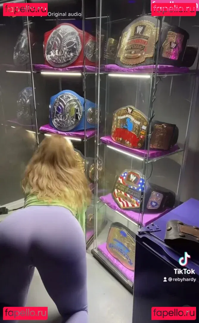 Reby Sky Onlyfans Photo Gallery 